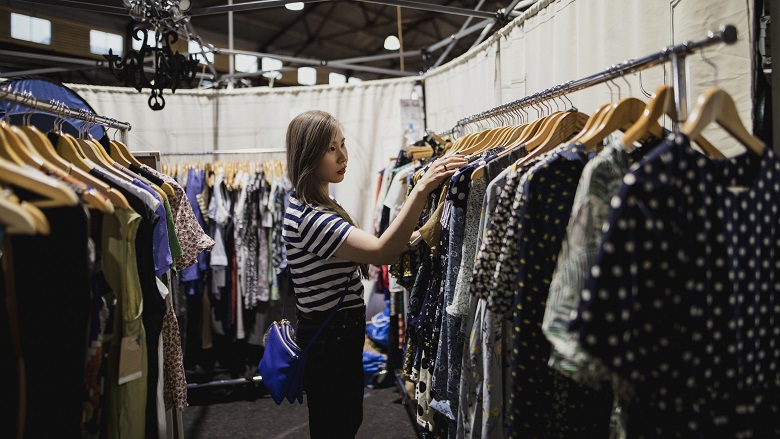 Shopper in Melbourne market