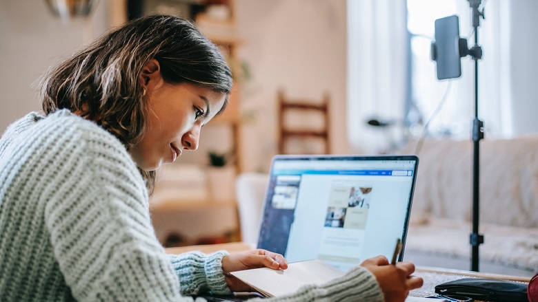 Woman on laptop