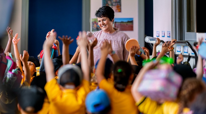 Teacher with kids 