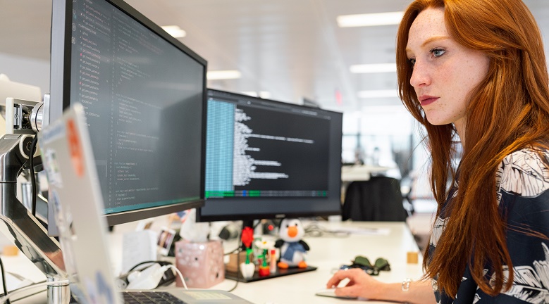 girl at computer