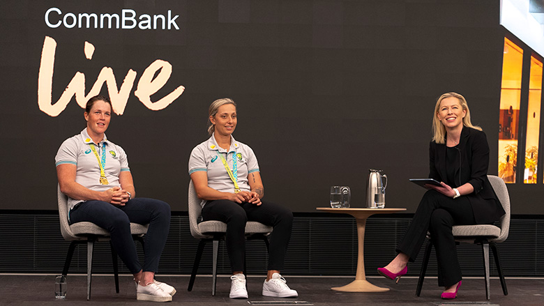 Grace Harris, Ashleigh Gardner and Jo Boundy