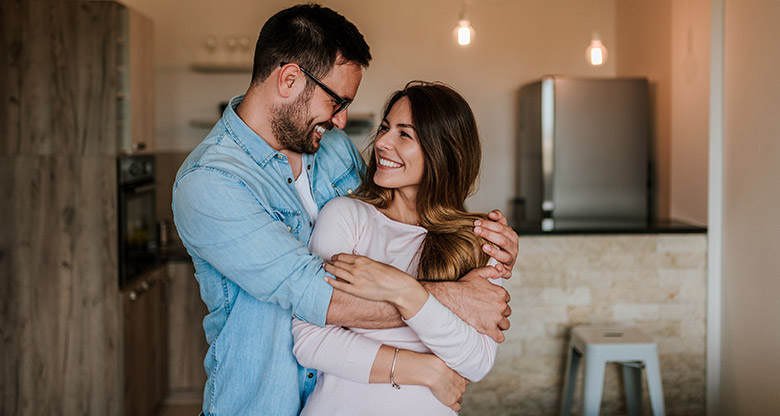 couple meeting home lending spcialist