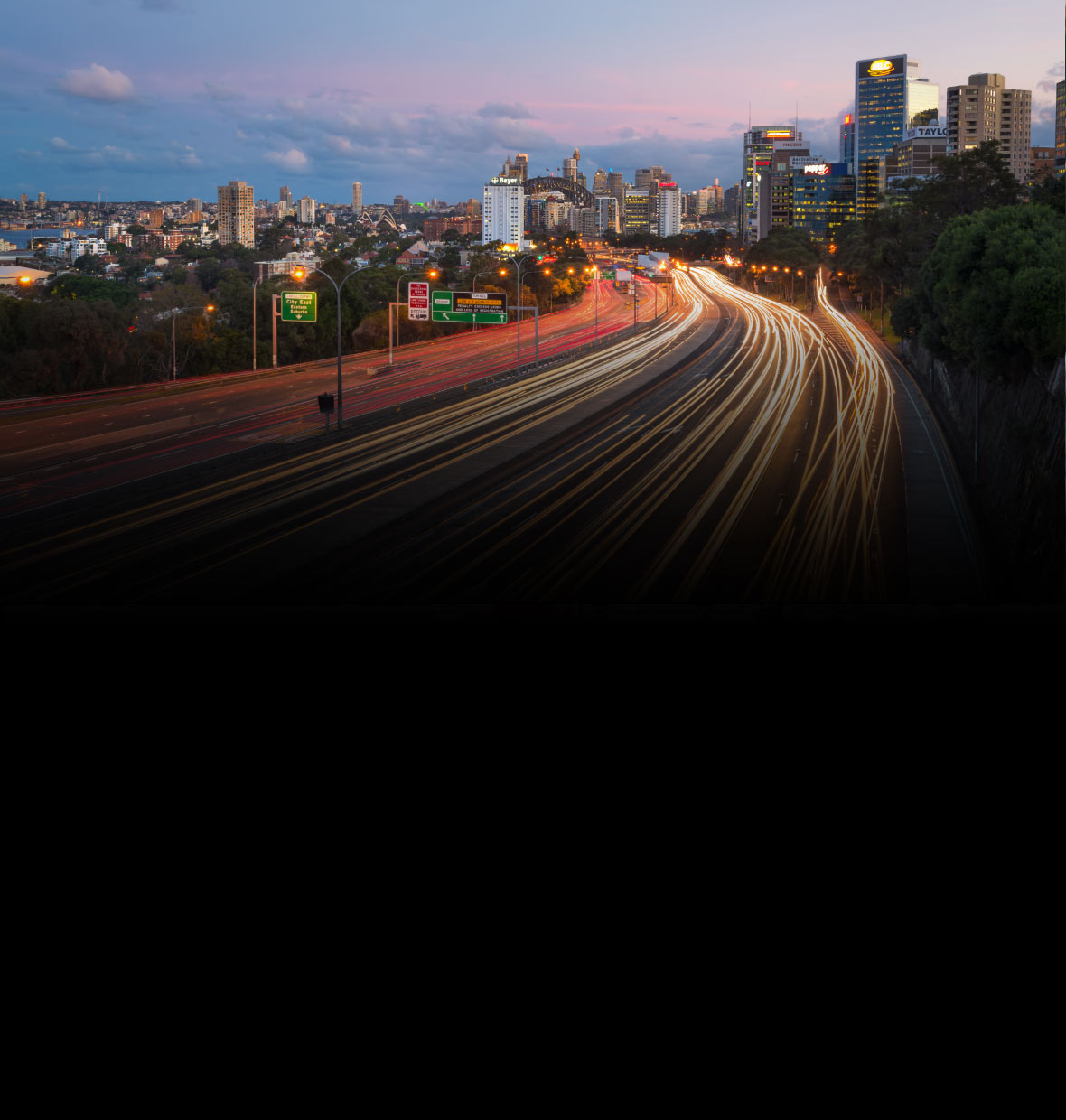 timelapse of North Sydney at dusk