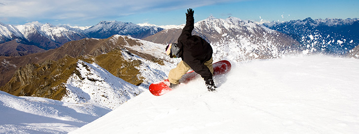  Snowboarder